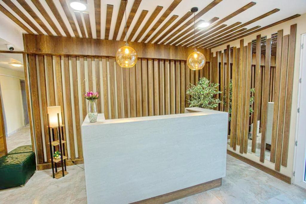 Apartment Gate Of Miracles 27 *